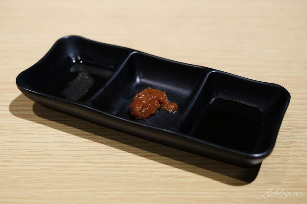 蔡家韓國烤肉專門店｜正宗極厚三層五花肉台中韓式烤肉，還有專人全程代烤桌邊服務 @飛天璇的口袋