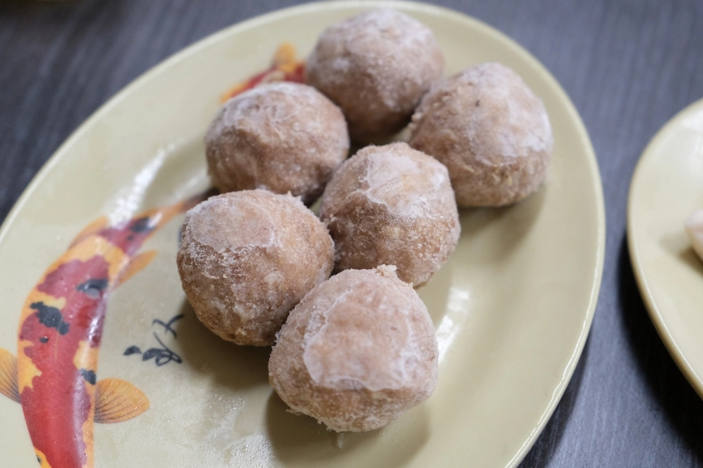 台南仁德｜輝哥牛肉爐．台南超人氣溫體牛肉鍋，食材新鮮價格實在 @飛天璇的口袋