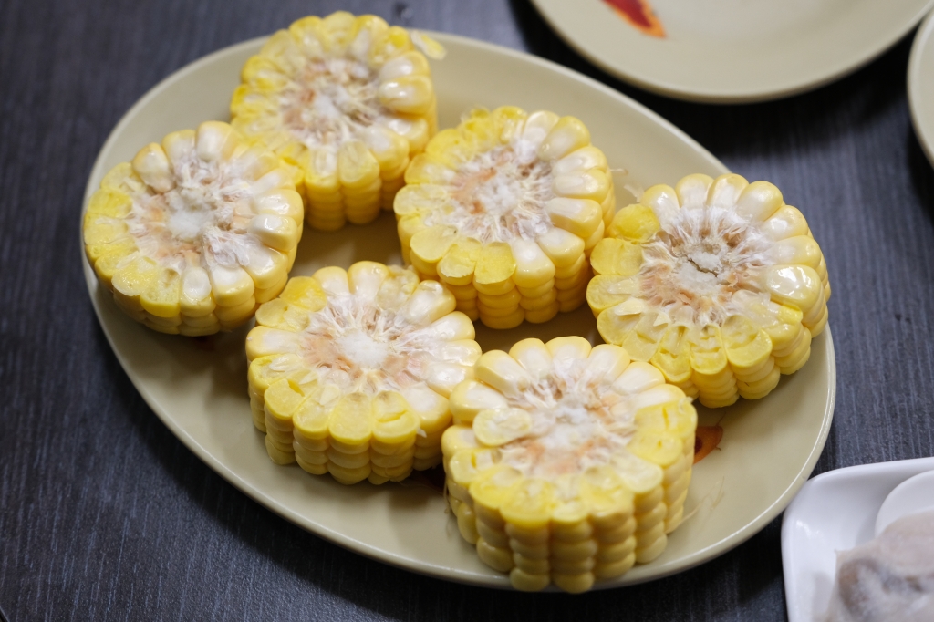 台南仁德｜輝哥牛肉爐．台南超人氣溫體牛肉鍋，食材新鮮價格實在 @飛天璇的口袋