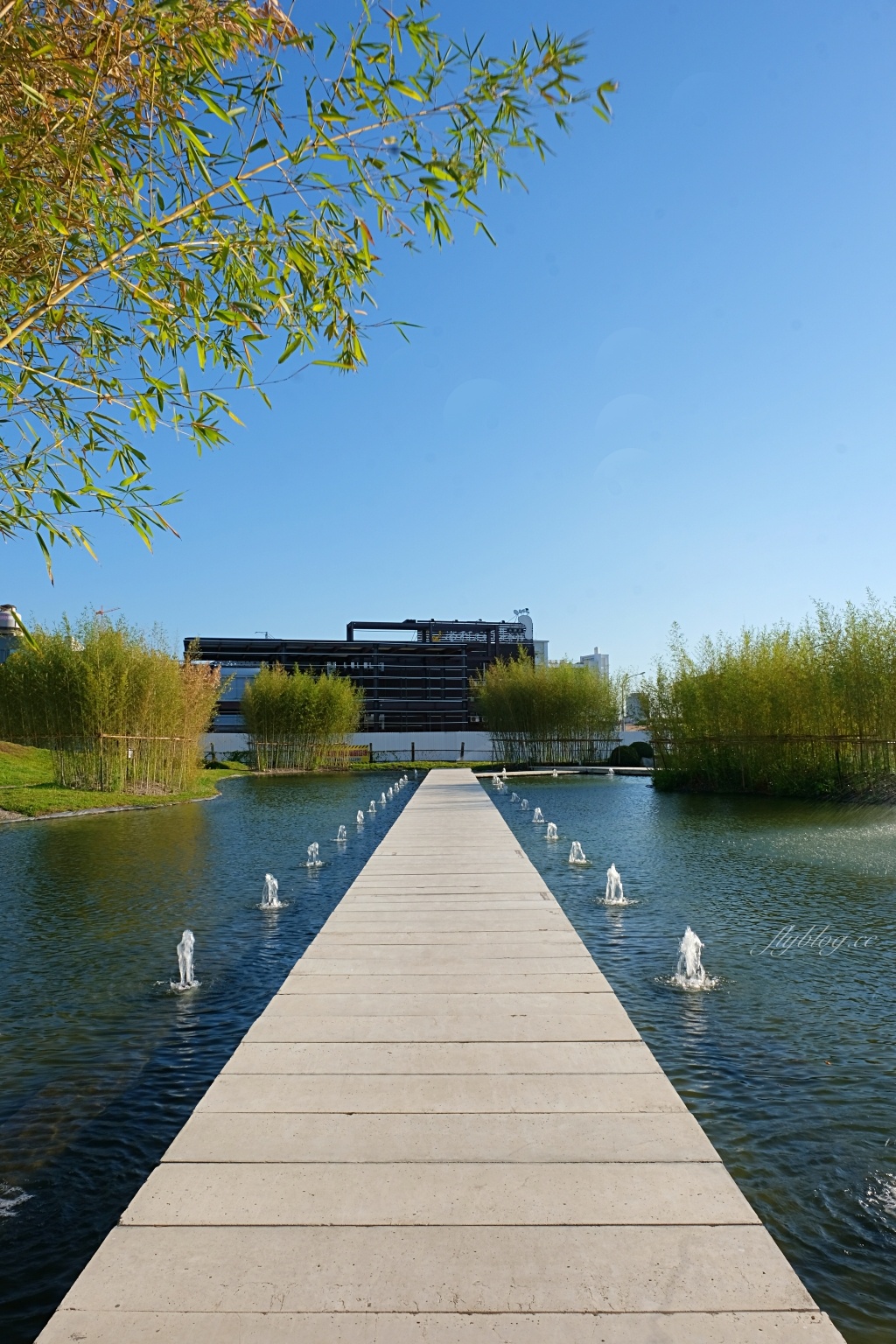 【台中北屯】國聚建設甘露之地,北屯城市裡的小綠洲,充滿綠意的甘露之地 @飛天璇的口袋 【台中北屯】國聚建設甘露之地,北屯城市裡的小綠洲,充滿綠意的甘露之地 @飛天璇的口袋