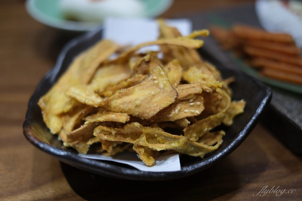 【台中西區】虎川千代居酒屋，隱身草悟道巷弄裡的老宅居酒屋，濃濃的日式氛圍餐點也很好吃 @飛天璇的口袋