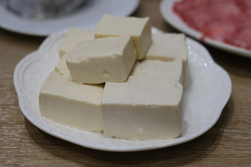 台中南屯｜演藝牛鍋｜師承嘉義名店東方葉牛肉鍋，擁有自家配合屠宰場的溫體牛演藝牛鍋 @飛天璇的口袋