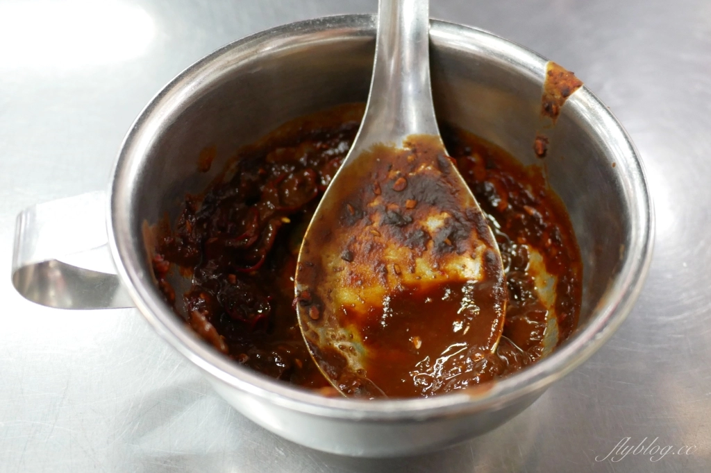 台中中區|魯肉邱.走過一甲子的滷肉飯,第二市場隱藏版美食 @飛天璇的口袋 台中中區|魯肉邱.走過一甲子的滷肉飯,第二市場隱藏版美食 @飛天璇的口袋