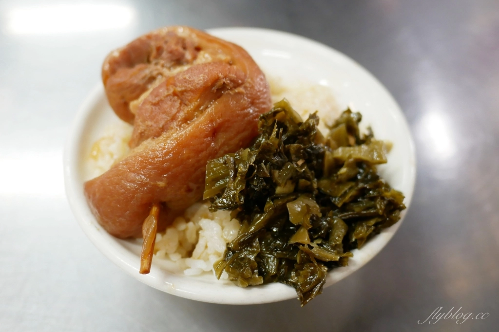 台中中區|魯肉邱.走過一甲子的滷肉飯,第二市場隱藏版美食 @飛天璇的口袋 台中中區|魯肉邱.走過一甲子的滷肉飯,第二市場隱藏版美食 @飛天璇的口袋