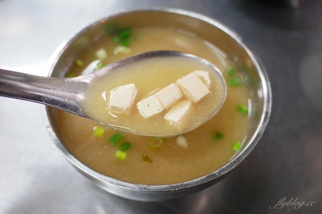 台中中區|魯肉邱.走過一甲子的滷肉飯,第二市場隱藏版美食 @飛天璇的口袋 台中中區|魯肉邱.走過一甲子的滷肉飯,第二市場隱藏版美食 @飛天璇的口袋