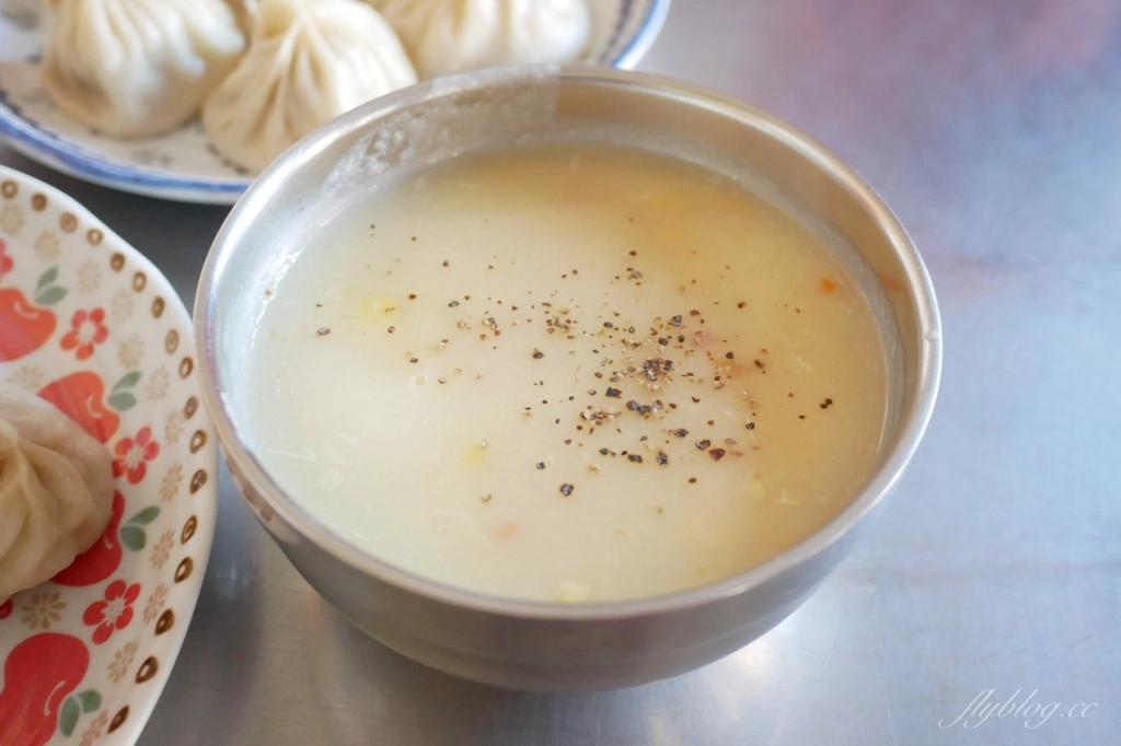 彰化秀水｜秀水湯包．早上4點半就營業的湯包，網友推崇秀水版鼎泰豐 @飛天璇的口袋