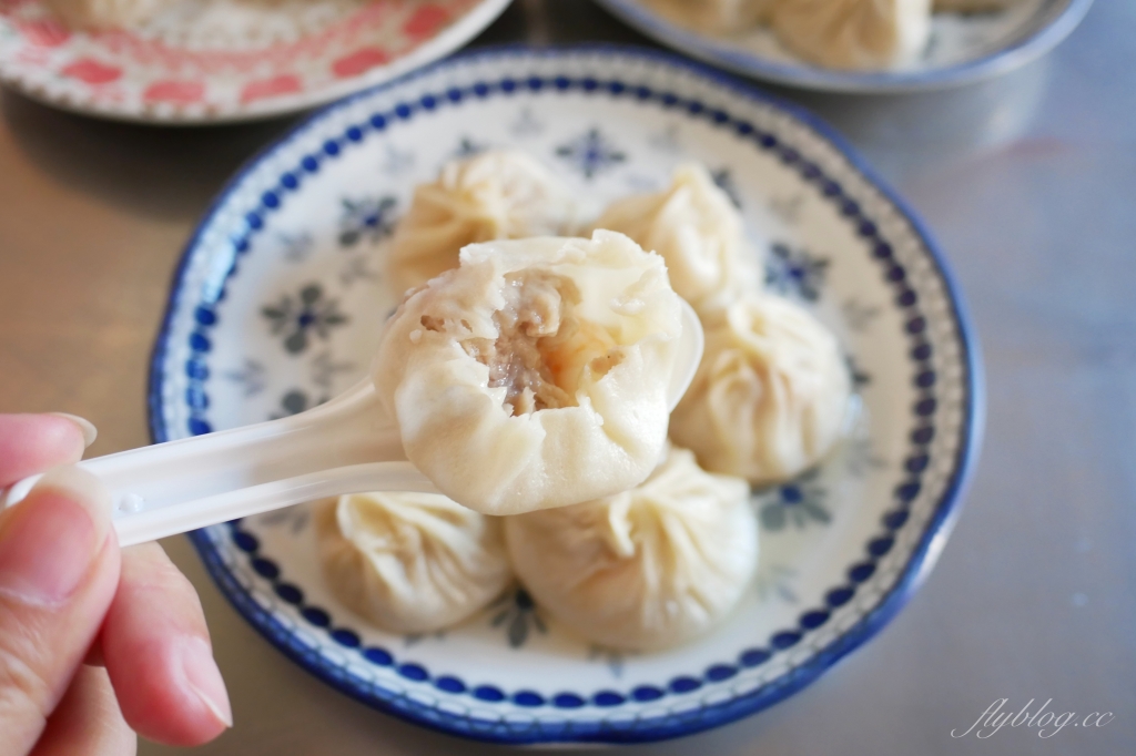 彰化秀水｜秀水湯包．早上4點半就營業的湯包，網友推崇秀水版鼎泰豐 @飛天璇的口袋