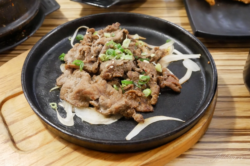 飯饌韓式料理餐廳｜韓式料理最經典的豆腐鍋、部隊鍋和海鮮煎餅都吃得到 @飛天璇的口袋
