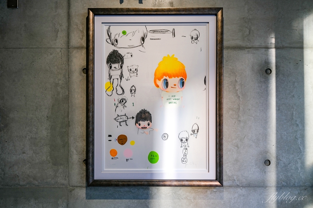 台中北屯｜YEN 円咖啡館．結合咖啡與藝廊的清水模咖啡館，北屯文心路四維國小對面 @飛天璇的口袋