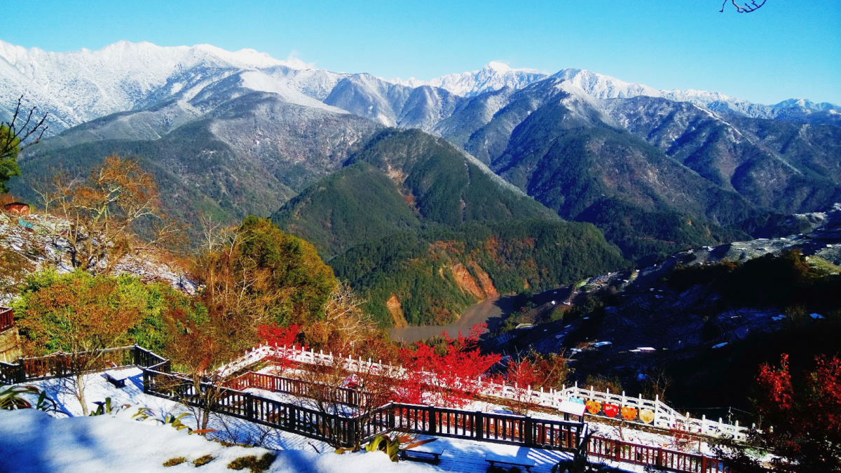 台中和平｜梨山部落．坐落海拔1800公尺，台中最偏遠的部落 @飛天璇的口袋