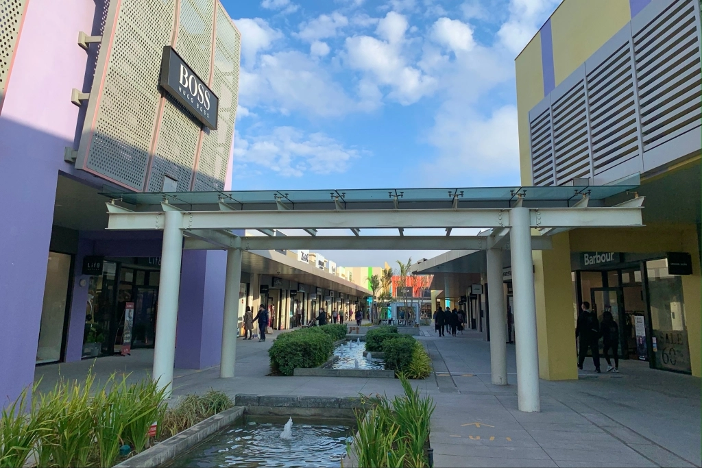 台中梧棲｜51個新品牌進駐「台中三井OUTLET二期」，還有GAP、LC鑄鐵鍋和Samsonit，來自曼谷的Lady nara @飛天璇的口袋