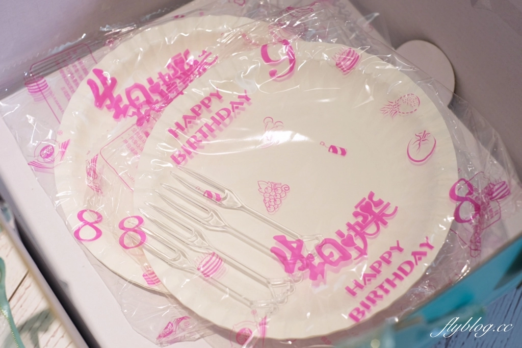 台中西區｜這間蛋糕．低調的甜點工作室，草莓蛋糕好好吃 @飛天璇的口袋