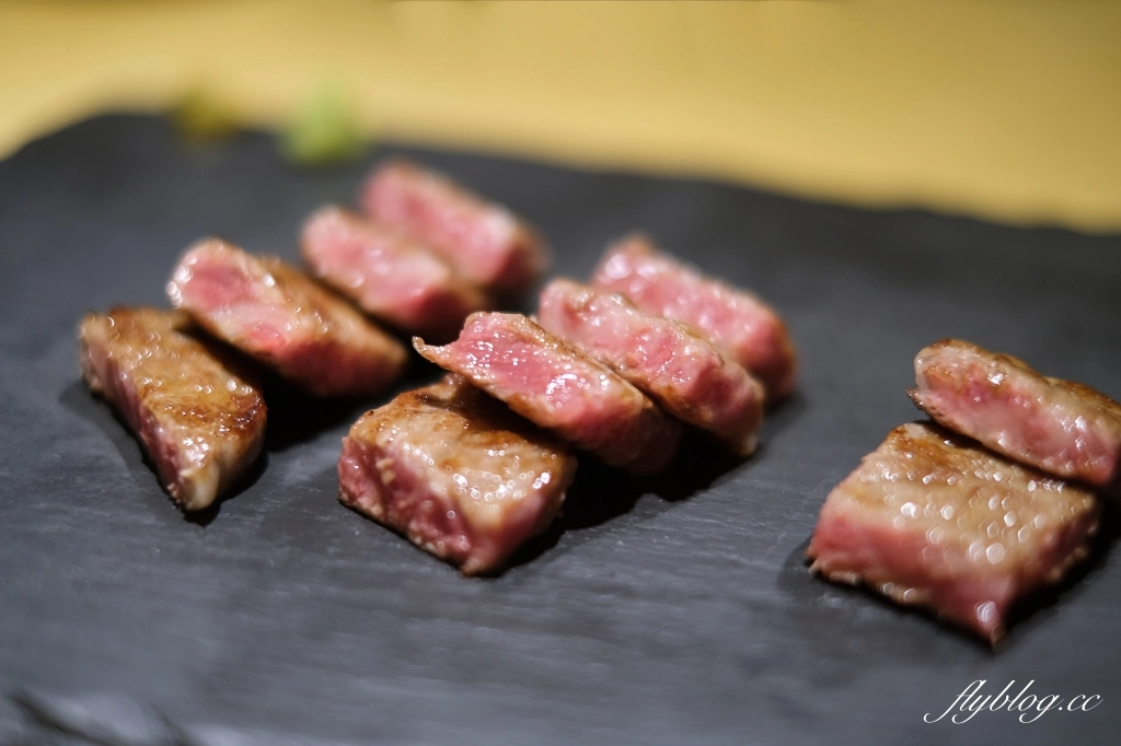 台中西區｜瓦牛肉舖．美術館綠園道巷裡的燒肉店，Google評價4.7顆星低調優質 @飛天璇的口袋