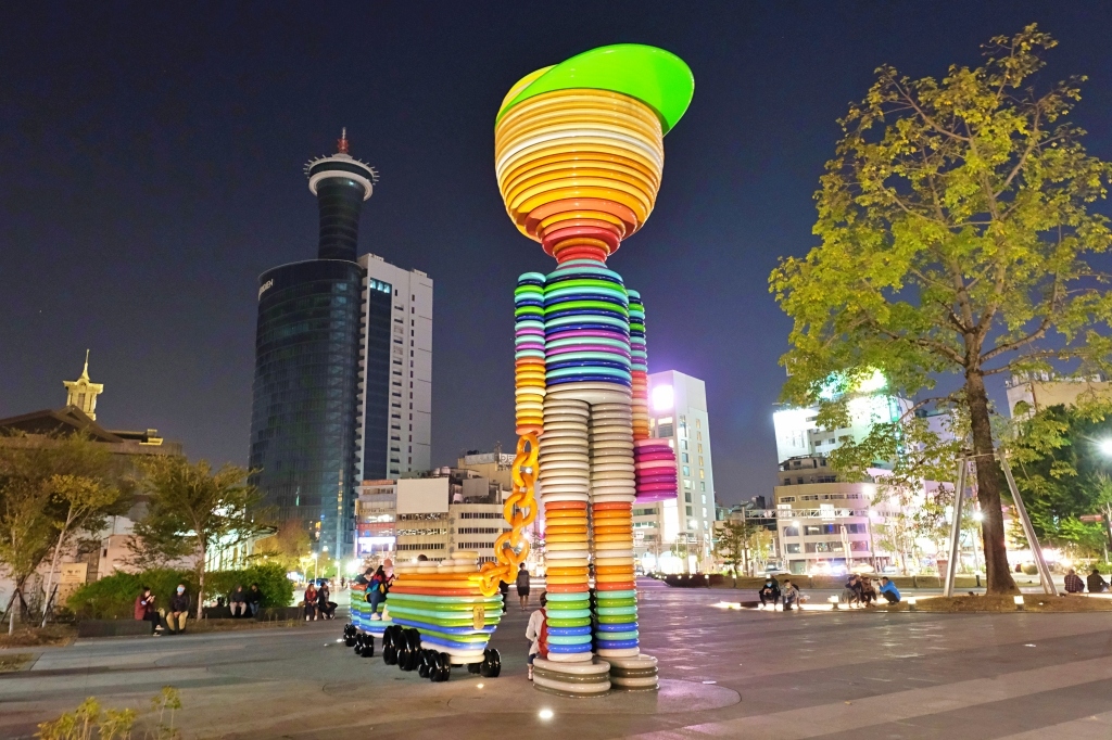 【台中中區】臺中驛鐵道文化園區~2021聖誕樹登場了，臺中驛遊冬日祭12/4~2/6 @飛天璇的口袋