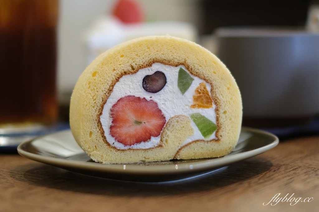 台中西區｜パーラー映 parlor_ei，美術館周邊日式甜點店，老宅改建空間環境簡單靜謐 @飛天璇的口袋