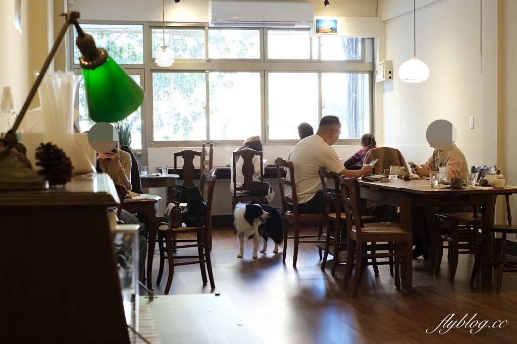 台中西區｜パーラー映 parlor_ei，美術館周邊日式甜點店，老宅改建空間環境簡單靜謐 @飛天璇的口袋