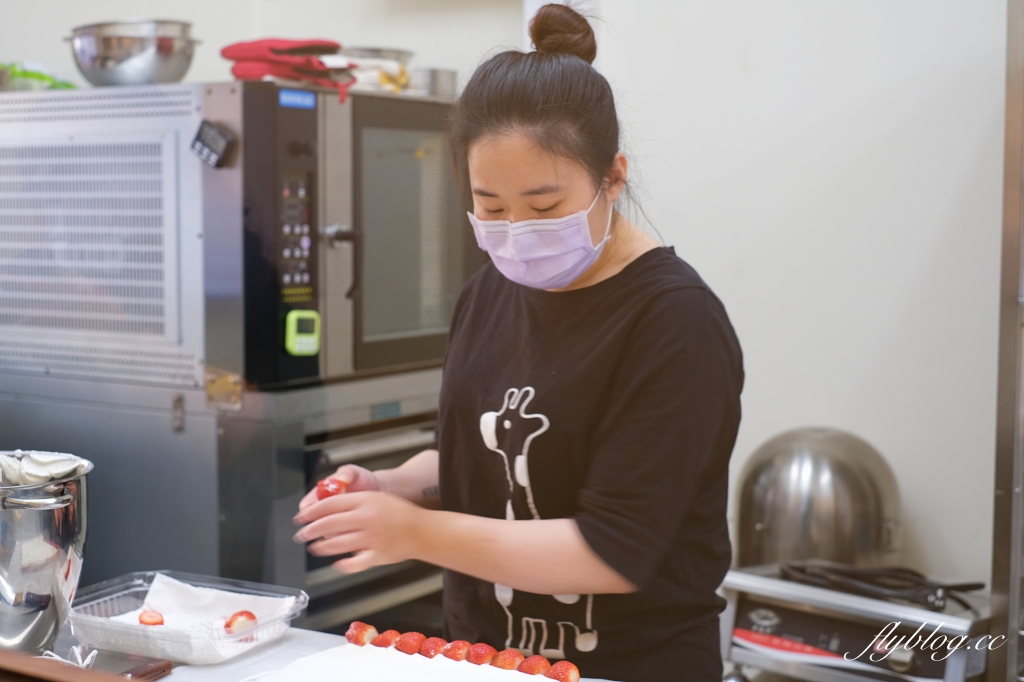 台中西區｜パーラー映 parlor_ei，美術館周邊日式甜點店，老宅改建空間環境簡單靜謐 @飛天璇的口袋