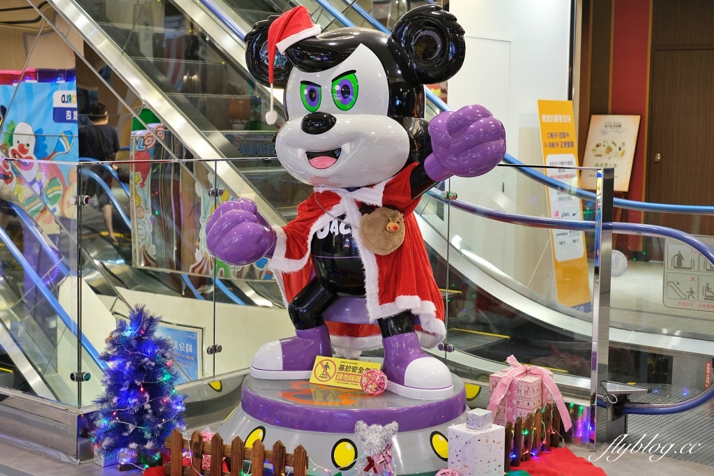 【台中北區】中友百貨聖誕節~中部最大傑琪！6米高巨大傑琪公主氣球登場，還有11位哥哥一起來尋寶 @飛天璇的口袋