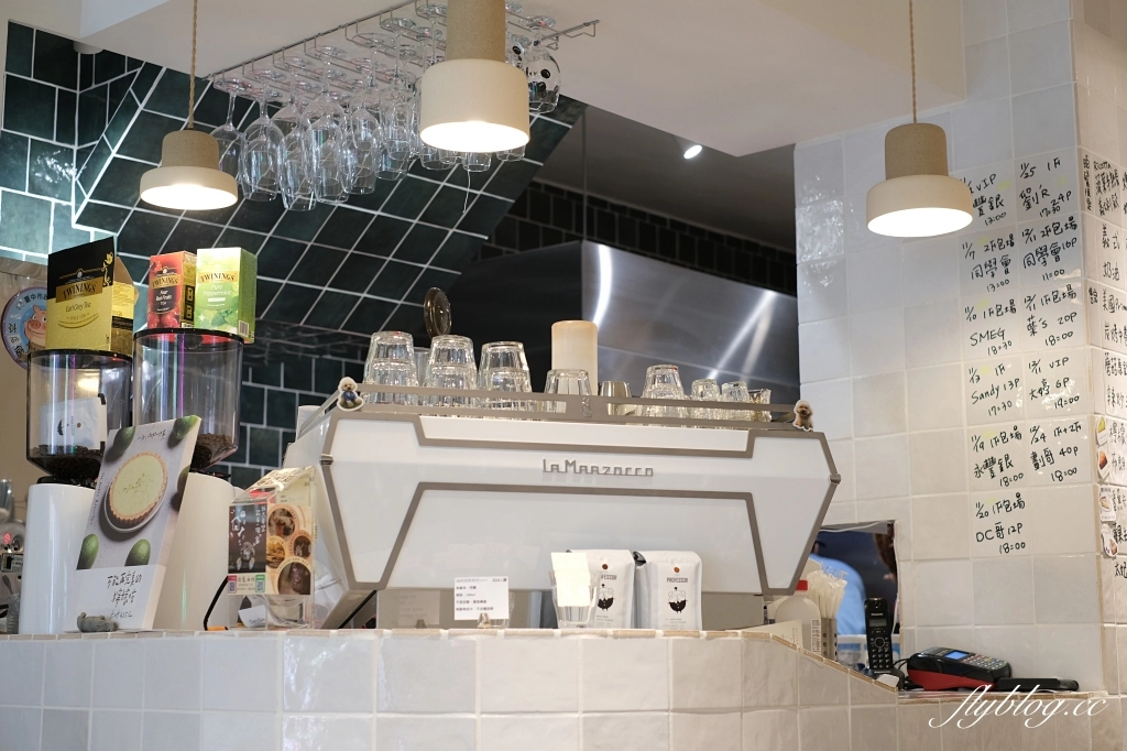 台中西區｜Oink Oink 小豬先生．美味又舒適的小餐館，台中美術館周邊美食推薦 @飛天璇的口袋