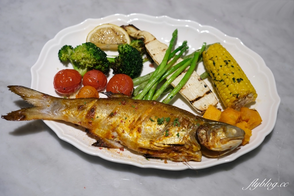 台中西區｜Oink Oink 小豬先生．美味又舒適的小餐館，台中美術館周邊美食推薦 @飛天璇的口袋