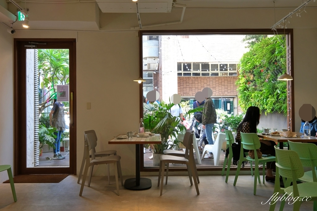 台中西區｜Oink Oink 小豬先生．美味又舒適的小餐館，台中美術館周邊美食推薦 @飛天璇的口袋