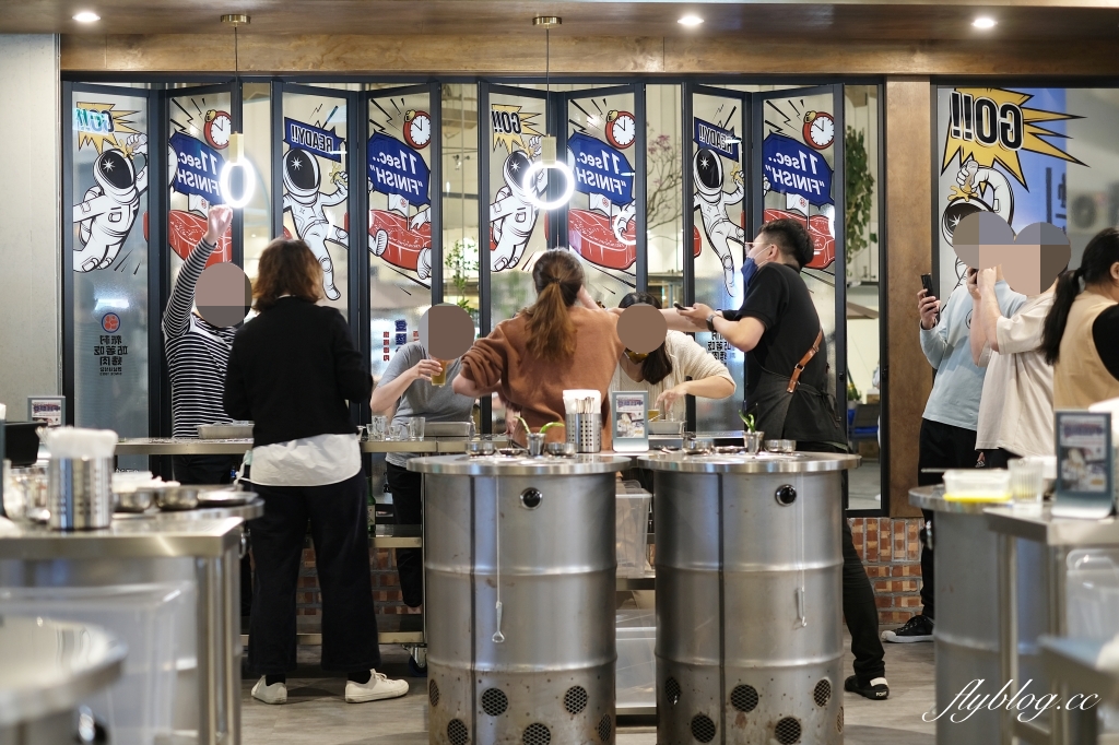 台中新村站著吃烤肉｜韓國60年排隊老店新村站著吃，台灣二號店進駐勤美誠品 @飛天璇的口袋