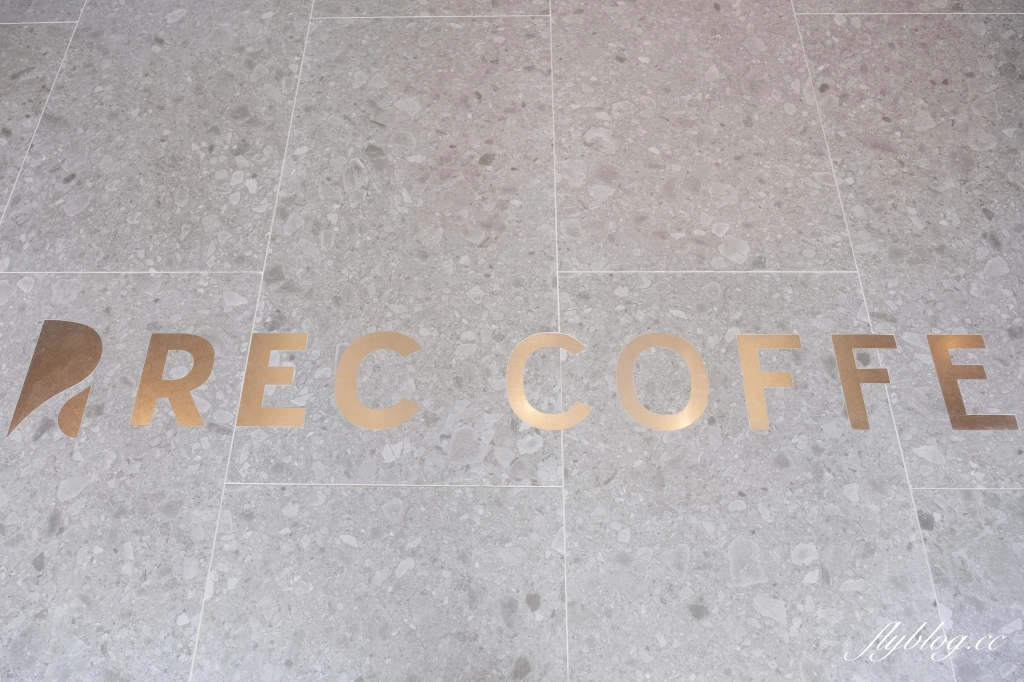 台中北屯|REC COFFEE Taiwan崇德店,來自日本福岡的咖啡館,以日本禪意風為主題 @飛天璇的口袋 台中北屯|REC COFFEE Taiwan崇德店,來自日本福岡的咖啡館,以日本禪意風為主題 @飛天璇的口袋