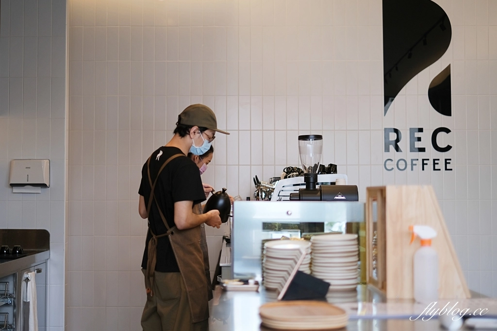 台中北屯|REC COFFEE Taiwan崇德店,來自日本福岡的咖啡館,以日本禪意風為主題 @飛天璇的口袋 台中北屯|REC COFFEE Taiwan崇德店,來自日本福岡的咖啡館,以日本禪意風為主題 @飛天璇的口袋