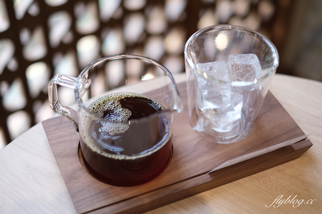 台中北屯｜REC COFFEE Taiwan崇德店，來自日本福岡的咖啡館，以日本禪意風為主題 @飛天璇的口袋