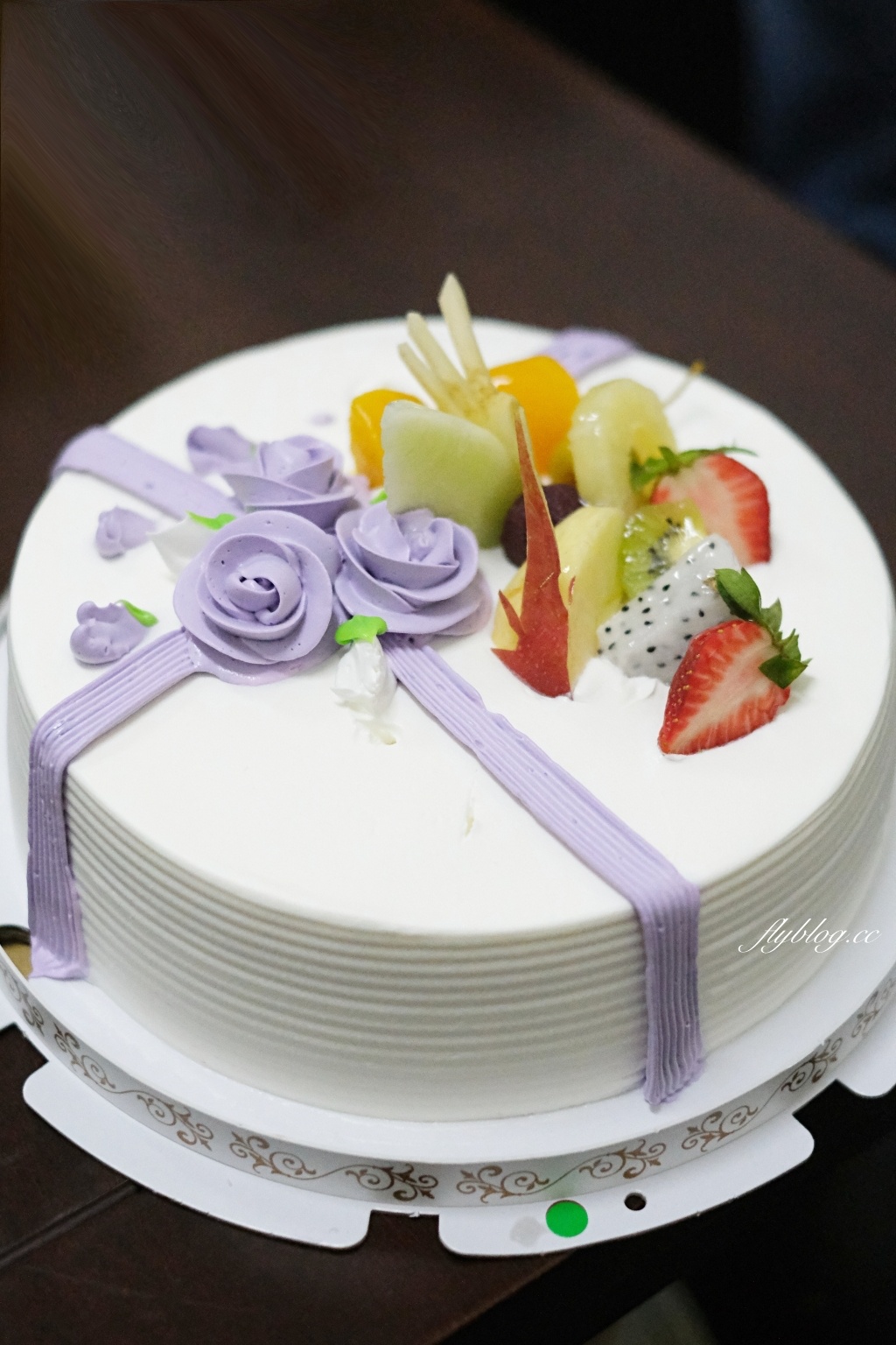 台中中區｜金陵蛋糕，台中在地近50年歷史的金陵蛋糕，中部鮮奶油蛋糕創始店 @飛天璇的口袋