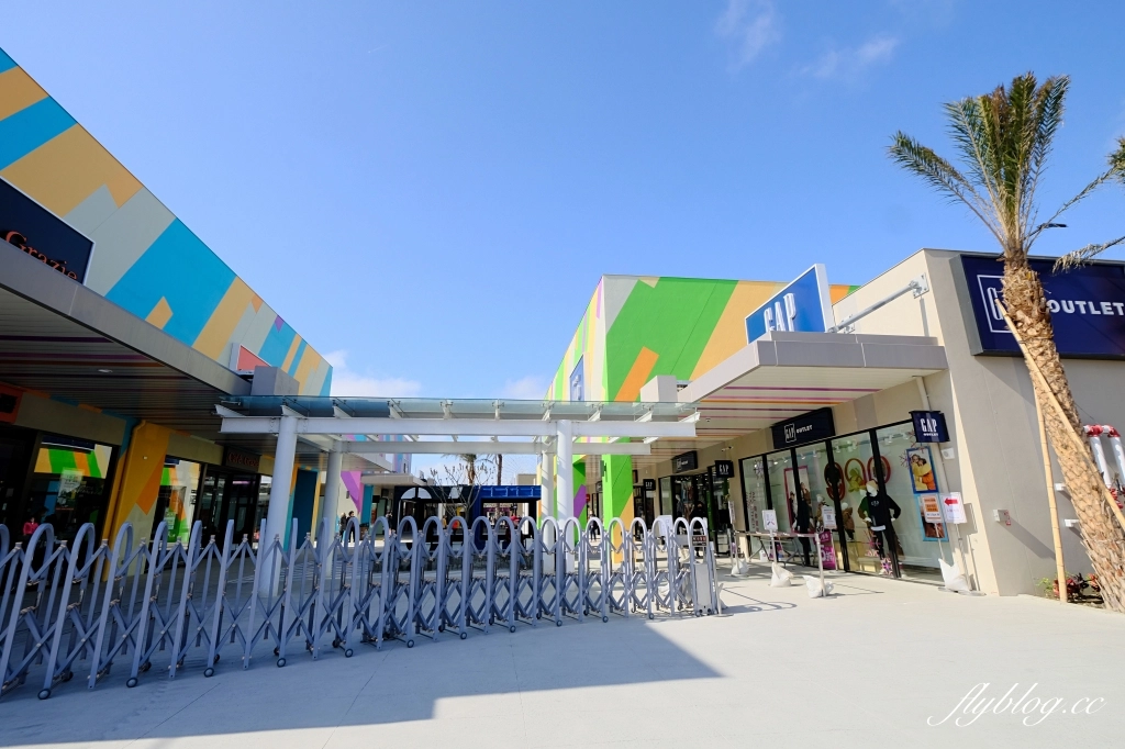 台中梧棲｜51個新品牌進駐「台中三井OUTLET二期」，還有GAP、LC鑄鐵鍋和Samsonit，來自曼谷的Lady nara @飛天璇的口袋