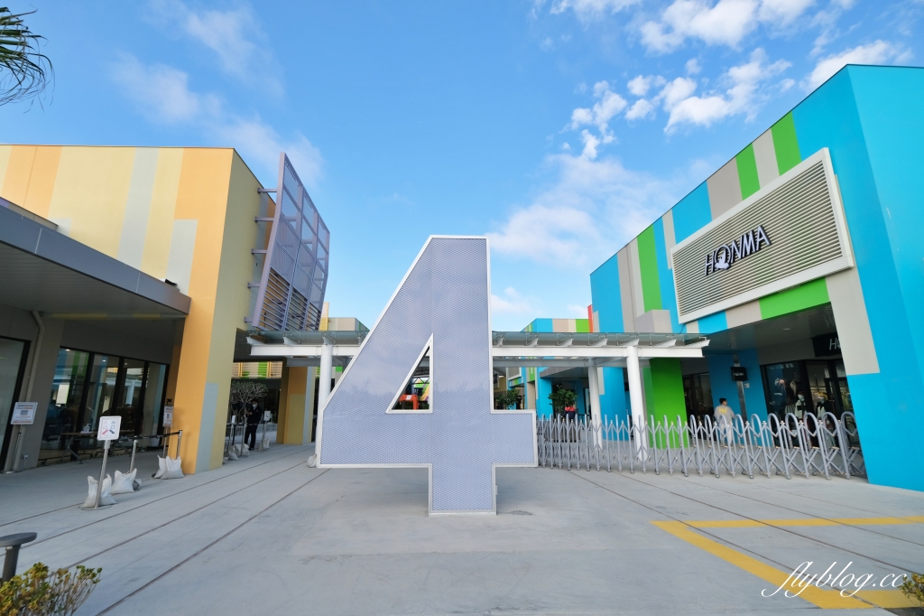 台中梧棲｜51個新品牌進駐「台中三井OUTLET二期」，還有GAP、LC鑄鐵鍋和Samsonit，來自曼谷的Lady nara @飛天璇的口袋