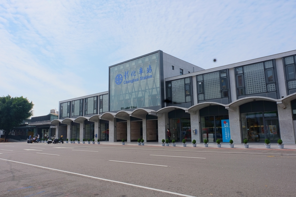 ㄓㄏㄖ散步扇庫｜走！從彰化車站開始連接ㄓㄏㄖ散步扇庫，一路與可愛的貓星人相遇 @飛天璇的口袋