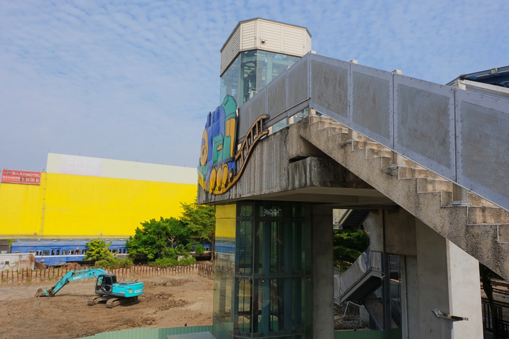 ㄓㄏㄖ散步扇庫｜走！從彰化車站開始連接ㄓㄏㄖ散步扇庫，一路與可愛的貓星人相遇 @飛天璇的口袋