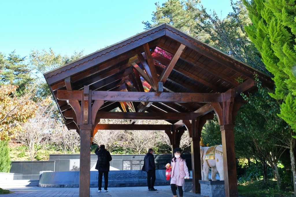 台中和平｜福壽山農場一日遊．櫻花、楓葉、蜜蘋果，一年四季不同的美麗 @飛天璇的口袋