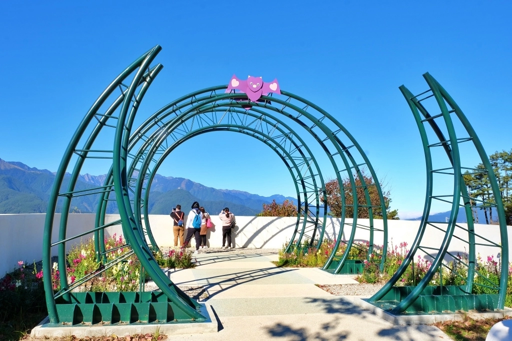 台中和平｜武陵福壽山2天1夜．經中橫到福壽山武陵採果樂，或是參加旅行社套裝行程 @飛天璇的口袋