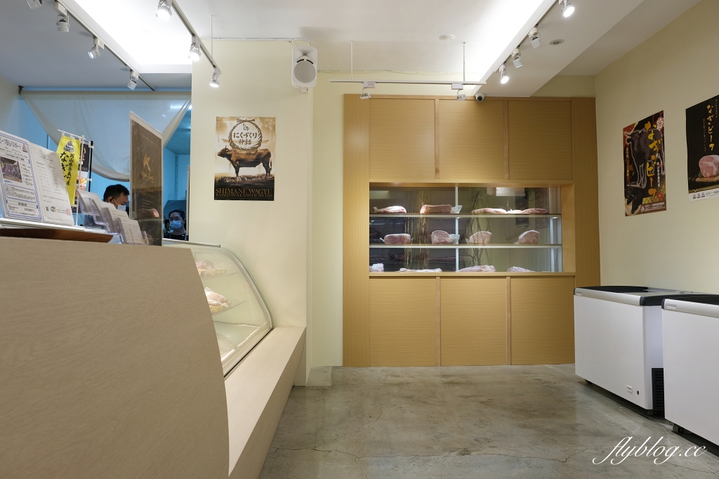 台中西區｜瓦牛肉舖．美術館綠園道巷裡的燒肉店，Google評價4.7顆星低調優質 @飛天璇的口袋