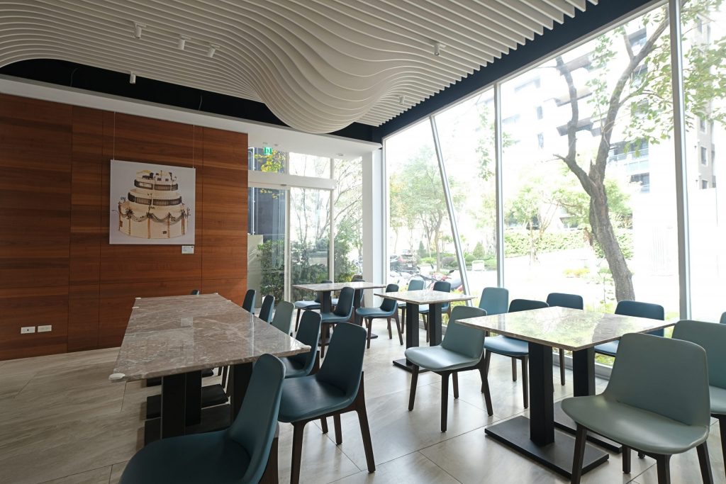 【台中西屯】Bocca Bom Bistro，逢甲商圈唯美玻璃屋餐酒館，享受餐桌上的美味旅行 @飛天璇的口袋