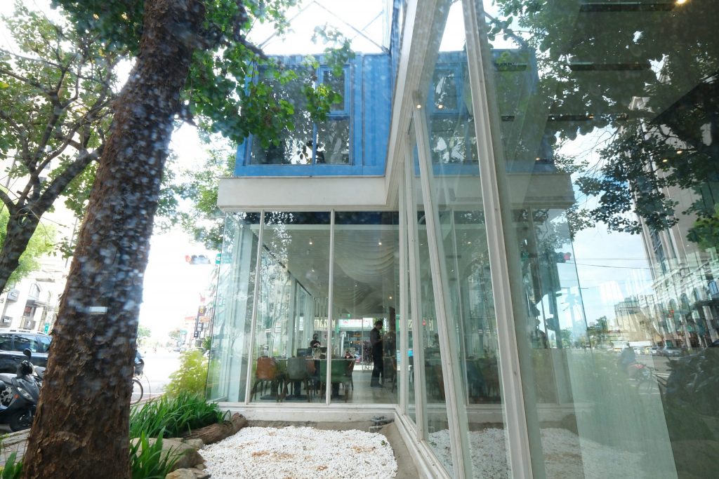 【台中西屯】Bocca Bom Bistro，逢甲商圈唯美玻璃屋餐酒館，享受餐桌上的美味旅行 @飛天璇的口袋