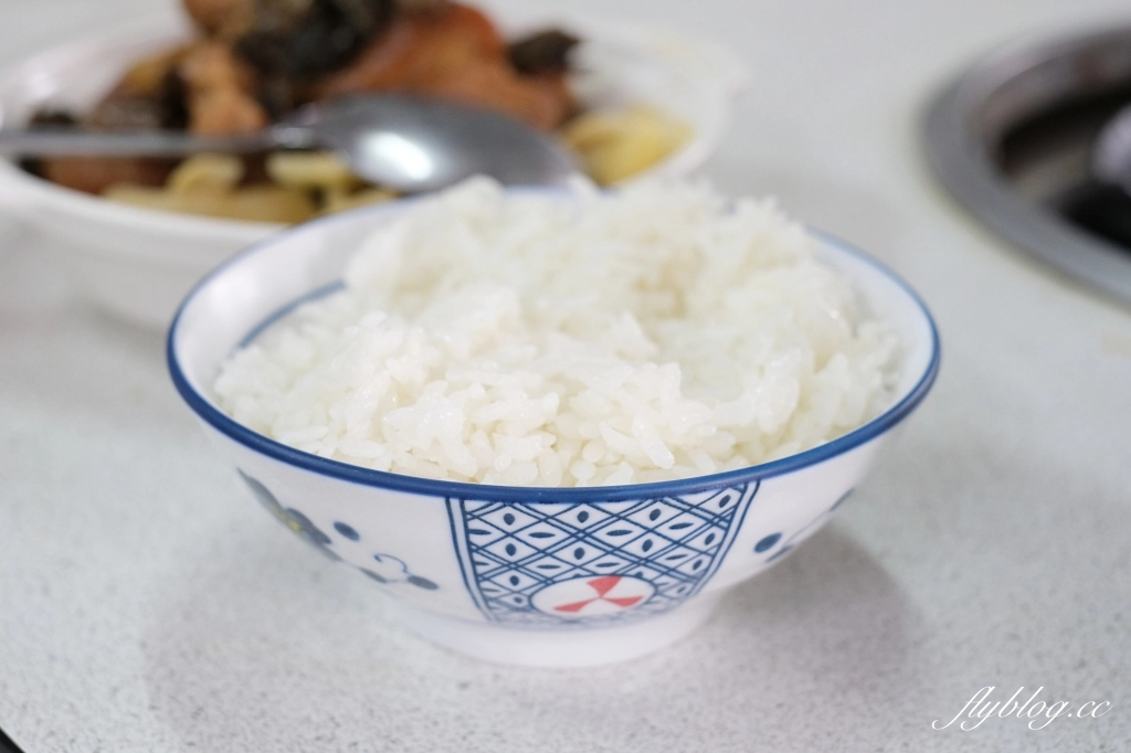 台中東勢｜檳園食坊，隱身在東勢山區的合菜餐廳，好多人開著名車專程來吃客家料理 @飛天璇的口袋