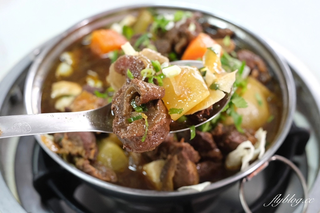 台中東勢｜檳園食坊，隱身在東勢山區的合菜餐廳，好多人開著名車專程來吃客家料理 @飛天璇的口袋