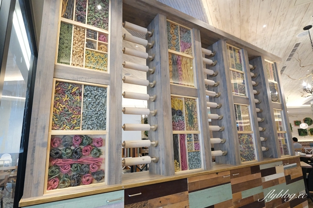 【台中西區】MOLINO手工義大利麵，PARK2草悟廣場新開幕義大利麵，品嚐好萊塢明星星級料理 @飛天璇的口袋