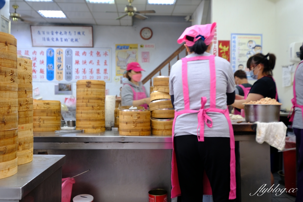 花蓮美食｜公正包子店．花蓮最超人氣排隊美食，搬家到廟口紅茶對面 @飛天璇的口袋