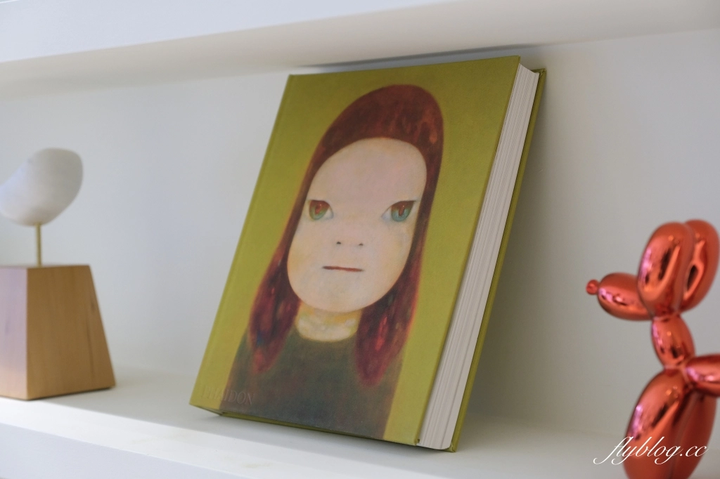 台中南屯｜Stio Coffee，以太空時代為主題的複合餐廳，咖啡館和服飾店複合式經營 @飛天璇的口袋