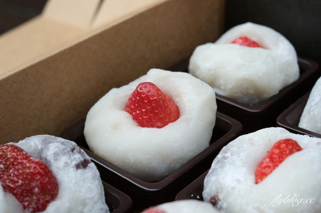 台中西屯｜和日大福．隱身精明商圈巷弄裡，IG上超夯的台中草莓大福 @飛天璇的口袋