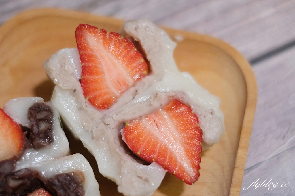 台中西屯｜和日大福．隱身精明商圈巷弄裡，IG上超夯的台中草莓大福 @飛天璇的口袋