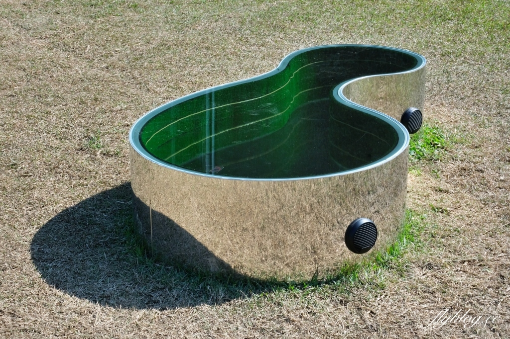 【台中西區】台中國美館~2022台灣國際光雕藝術節，台中美術館草地巨大彩色泡泡療癒又好拍 @飛天璇的口袋