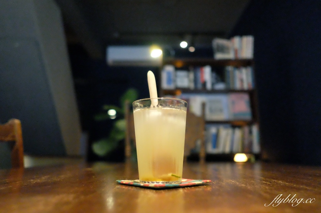 台北大同｜幻猻家珈琲 Pallas Cafe，大稻埕迪化街老宅咖啡館，必點超人氣咖哩飯和焦糖布丁 @飛天璇的口袋