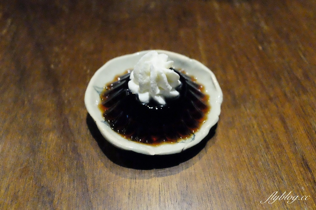 台北大同｜幻猻家珈琲 Pallas Cafe，大稻埕迪化街老宅咖啡館，必點超人氣咖哩飯和焦糖布丁 @飛天璇的口袋