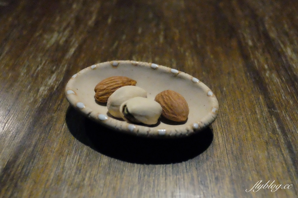 台北大同｜幻猻家珈琲 Pallas Cafe，大稻埕迪化街老宅咖啡館，必點超人氣咖哩飯和焦糖布丁 @飛天璇的口袋